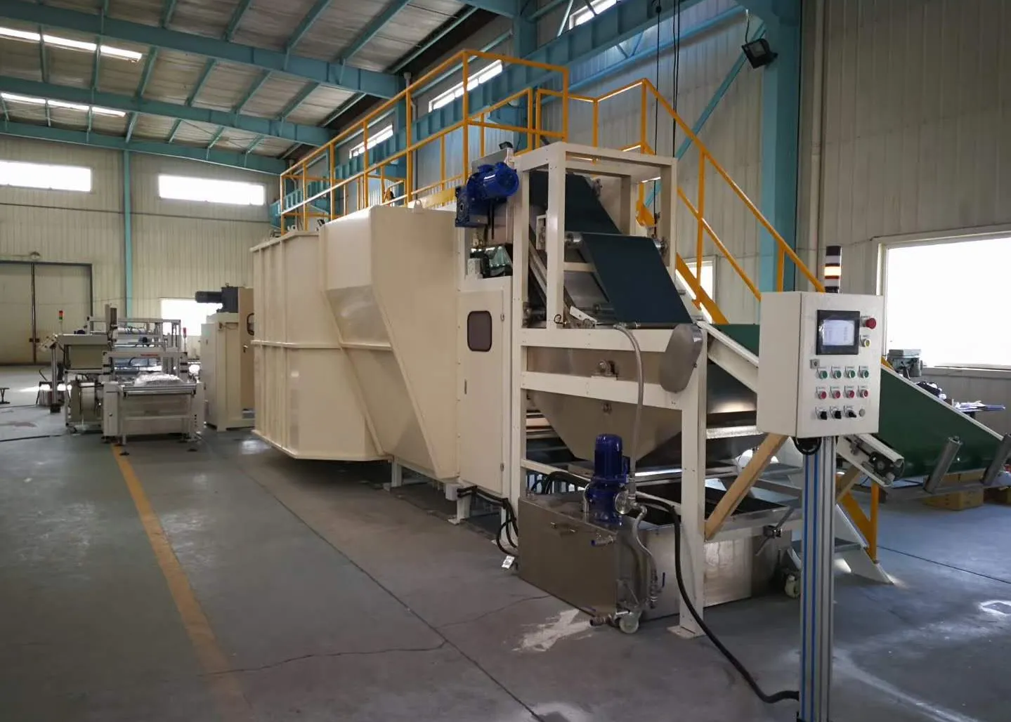 Hanging rod cooling machine